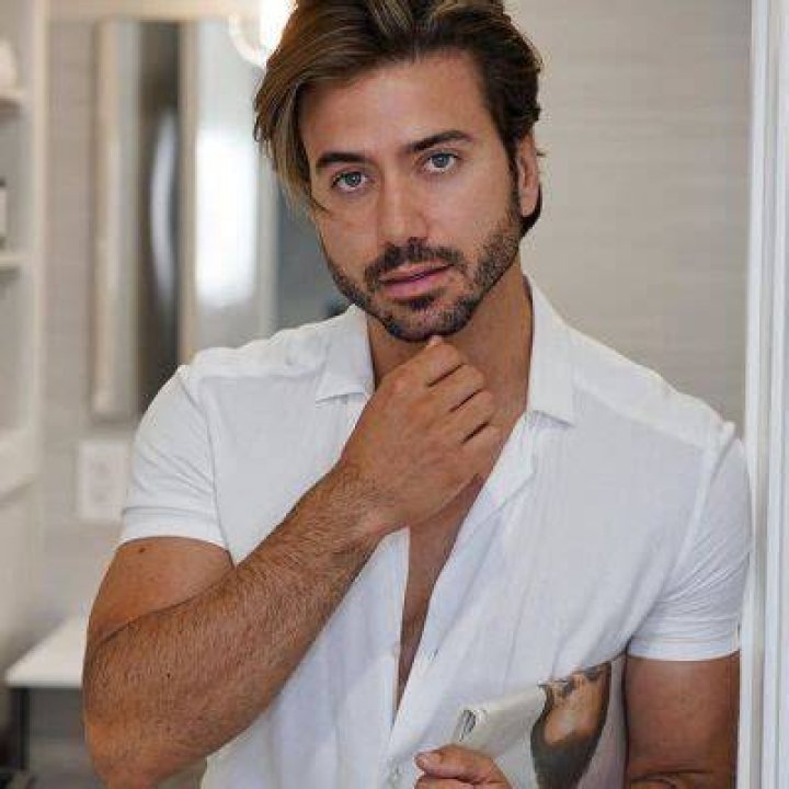 Alex Costa Wiki, Bio, Height, Weight, Girlfriends, Wife, Net Worth And