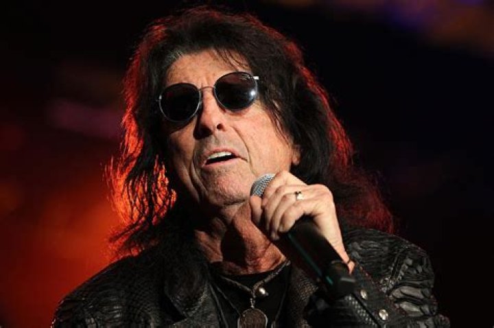 Alice Cooper Detroit City 2020 Alice Cooper z različnimi koncertnimi