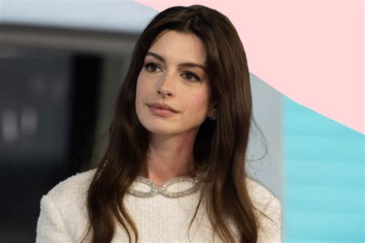 Anne Hathaway Parcours, carrière et fortune PGE