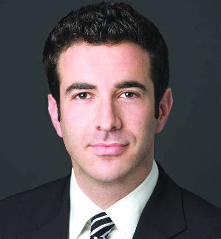 Ari Melber is leading a single life after divorce with exwife Drew Grant
