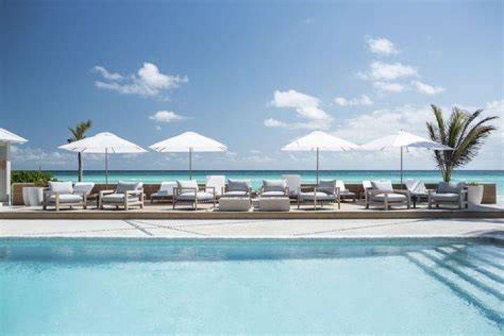 Caerula Mar featured on Islands Are ‘Podcations’ the Next Travel
