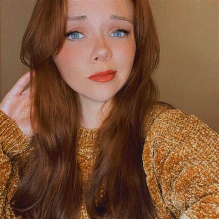 Cara Parrish Bio, Wiki, Age, Boyfriend, Net Worth, Career TBLE
