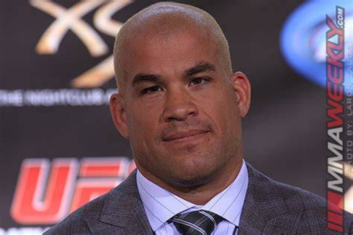 CCTV footage of Tito Ortiz & Jenna Jameson from inside the house they