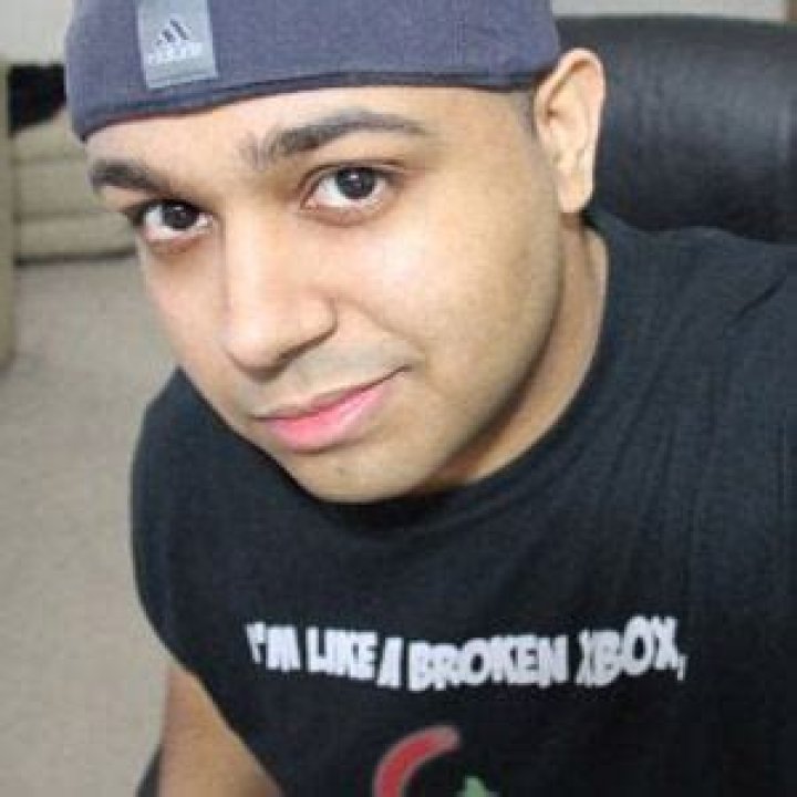 Charlie Guzman (Dashie) Bio, Age, Height, Wife, Parents, YouTube, Net worth