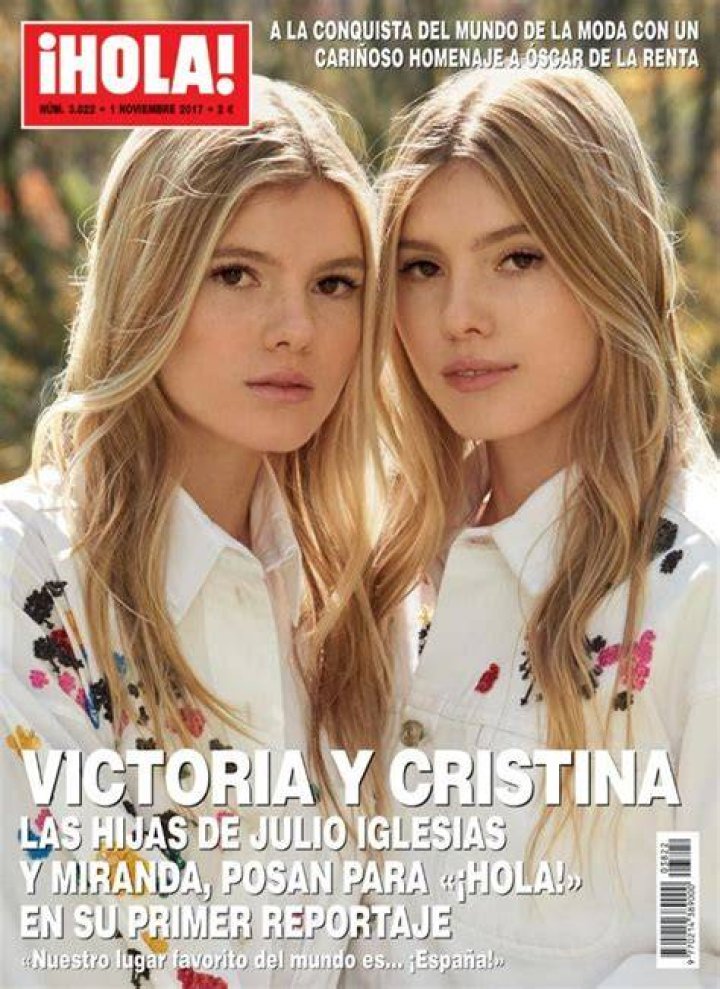 Cristina y Victoria Iglesias inauguran el verano en Marbella en 2020