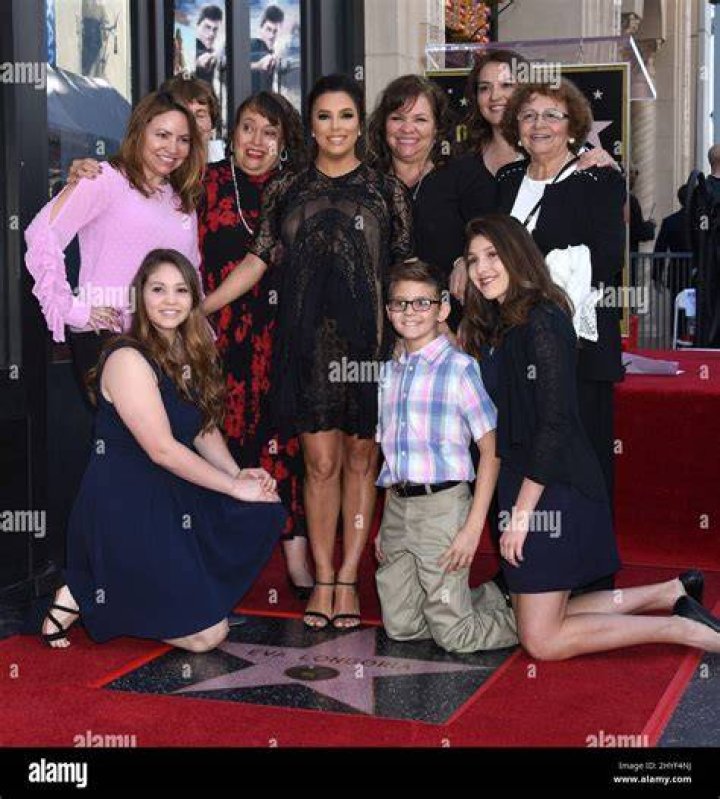 Emily Longoria Eva Longoria's Sister Know About Her