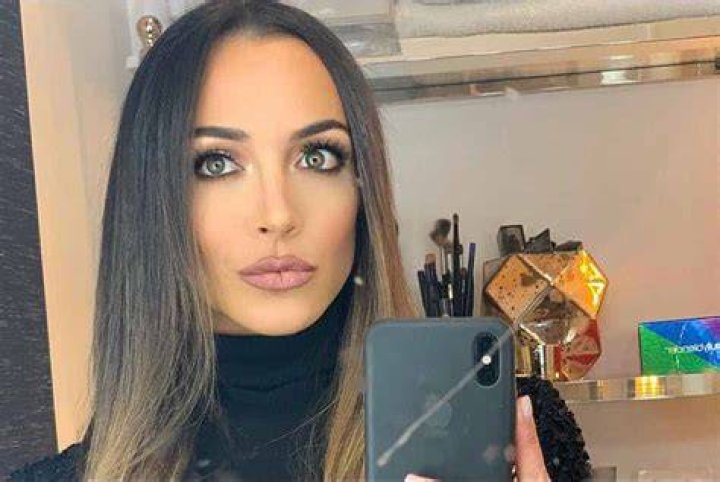 Farrah Aldjufrie Bio, Age, Net Worth, Height, In Relation, Facts