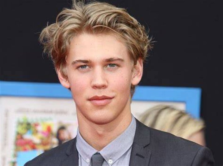 Former Disney Kid Austin Butler, his love life and his family 247