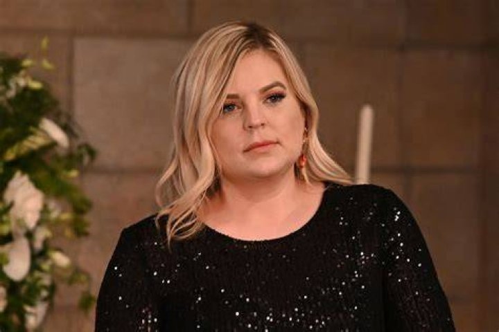 General Hospital star Kirsten Storms claps back at 'weight gain