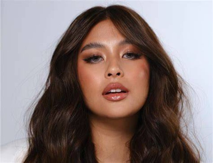 How does Gabbi Garcia empower the women in her life? News and Events