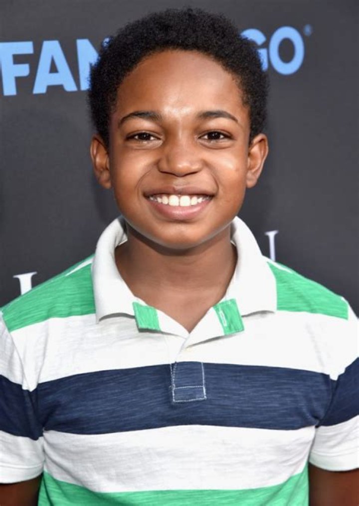 Issac Ryan Brown Biography Facts, Childhood, Family Life & Achievements