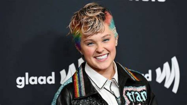 Jojo Siwa Announces That She Will Be a Mother? YouTube