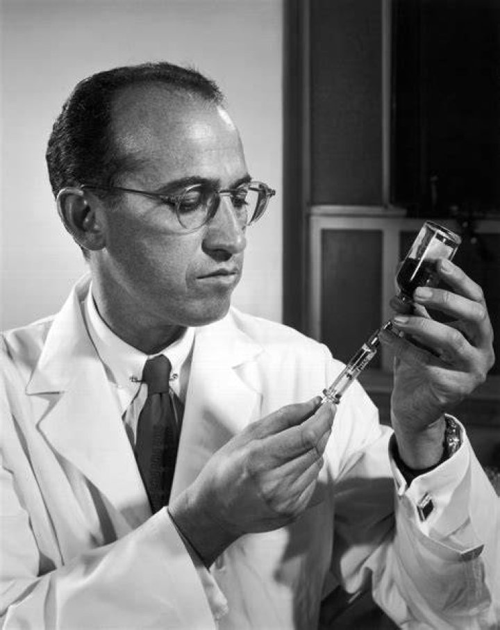 Jonas Salk Biography Childhood, Life Achievements & Timeline
