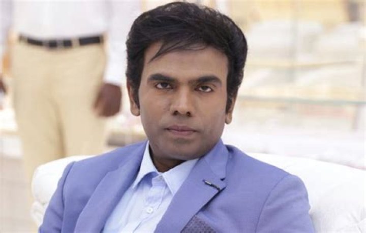 Legend Saravanan Wiki, Biography, Parents, Wife, Wikipedia, Age, Family