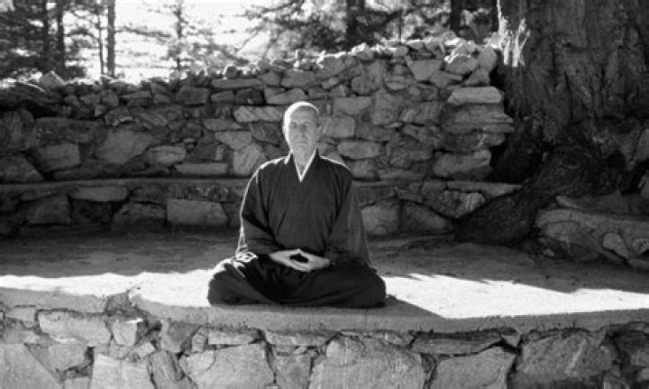 Leonard Cohen a Monk, Why His Opinions Don&rsquo;t Matter Rolling