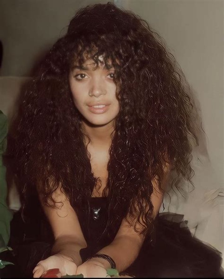 Lisa Lisa Beauty, Natural hair styles