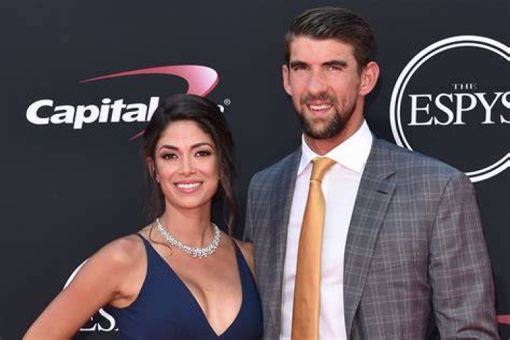 Michael Phelps and Wife Nicole Expecting Baby No. 3