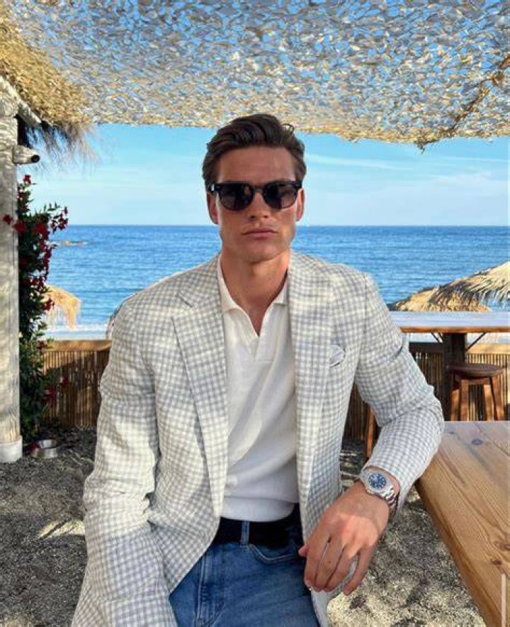 Pin on Classy Leading Men