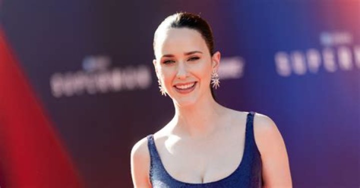 Rachel Brosnahan Net Worth 2024 Wiki, Married, Family, Wedding, Salary