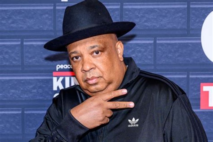 Rev Run was high when he wrote 'Christmas in Hollis'