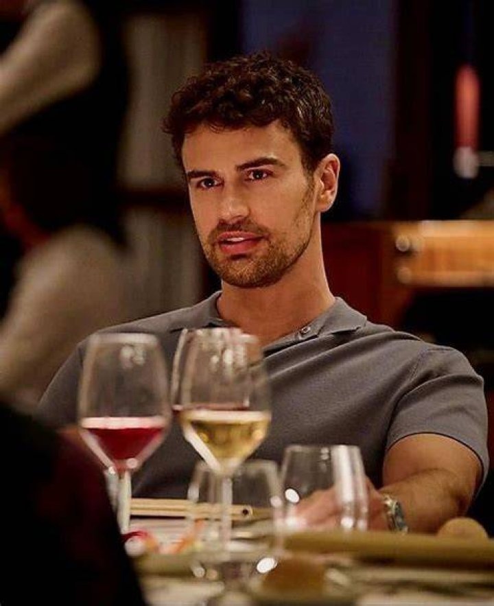 Theodore James, James 3, Cute Anime Guys, Cute Guys, Divergent Theo