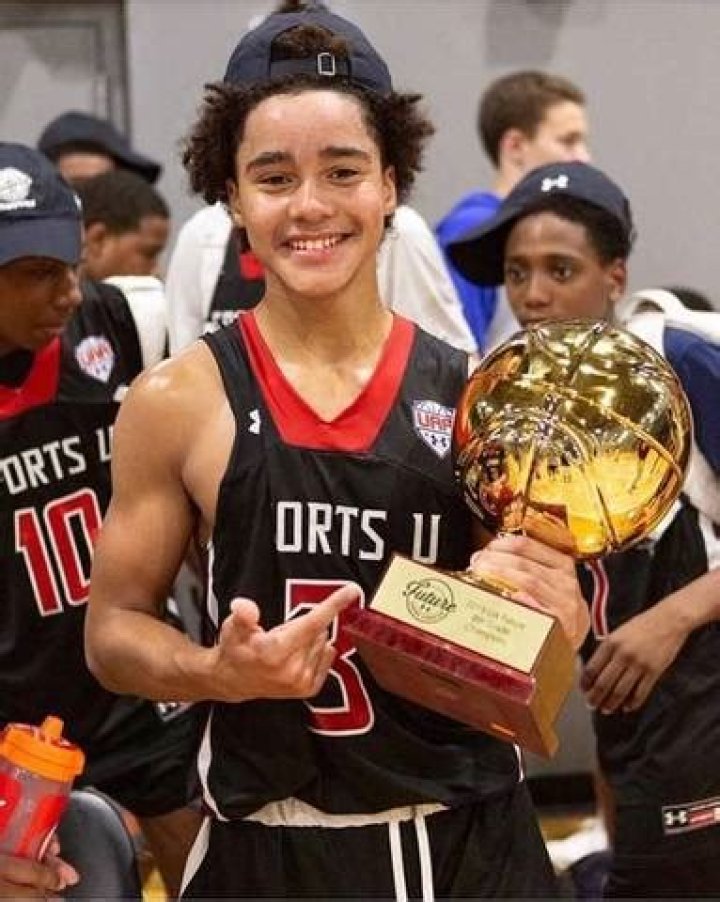 West Orange Teen Elliot Cadeau to Play for Swedish National Basketball