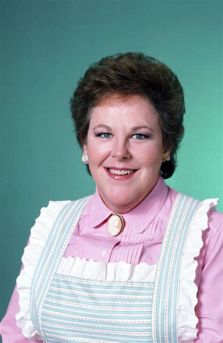 What happened to Mary Jo Catlett's eye? Net Worth, Age, Wiki
