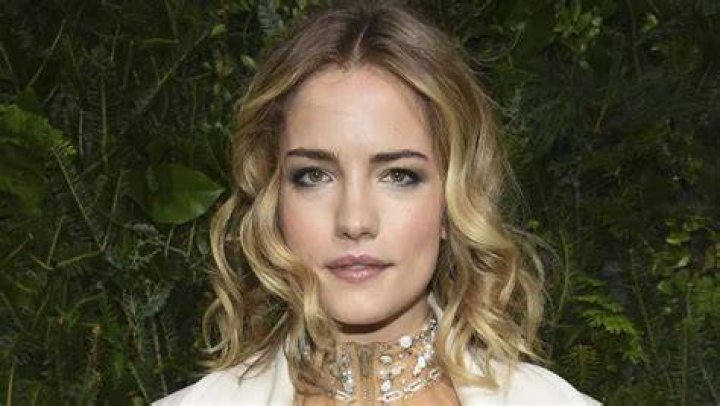 Willa Fitzgerald Net Worth 2023; age, boyfriend & more info