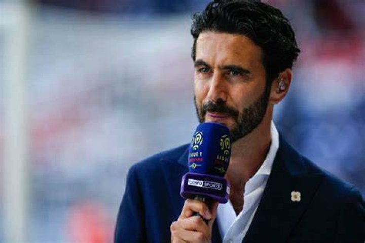 WTF Alexandre Ruiz reste zen face &agrave; un rageux 2.0