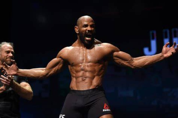 Yoel Romero has shrunk to 5’10” under the Bellator MMA promotion. He